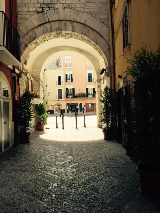 Arco Della Luna Bari Exterior foto